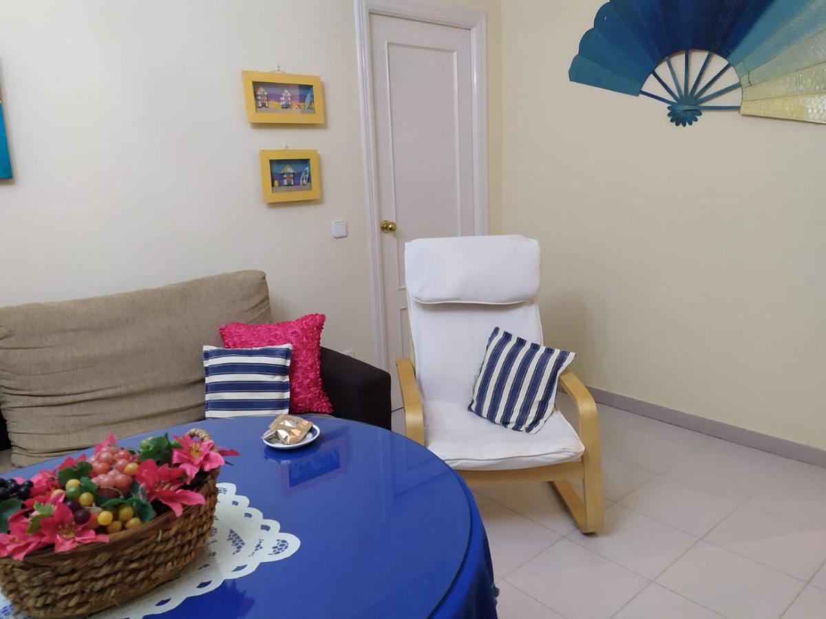 Acogedor Apartamento A 100 M. De Pinares Y Playa Rota Exterior foto
