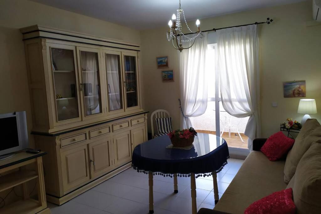 Acogedor Apartamento A 100 M. De Pinares Y Playa Rota Exterior foto